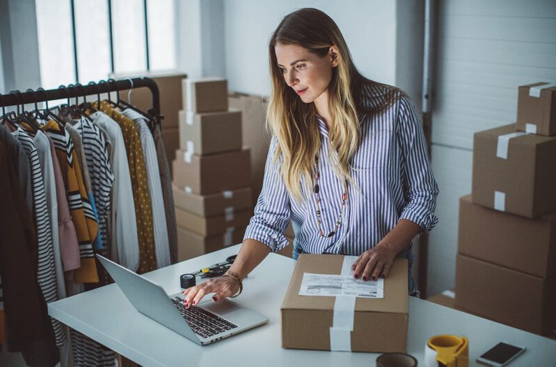 découvrez nos solutions d'assurance rc pro adaptées aux auto-entrepreneurs chez axa. protégez votre activité professionnelle tout en bénéficiant d'une couverture complète et de conseils experts. assurez votre avenir avec axa.